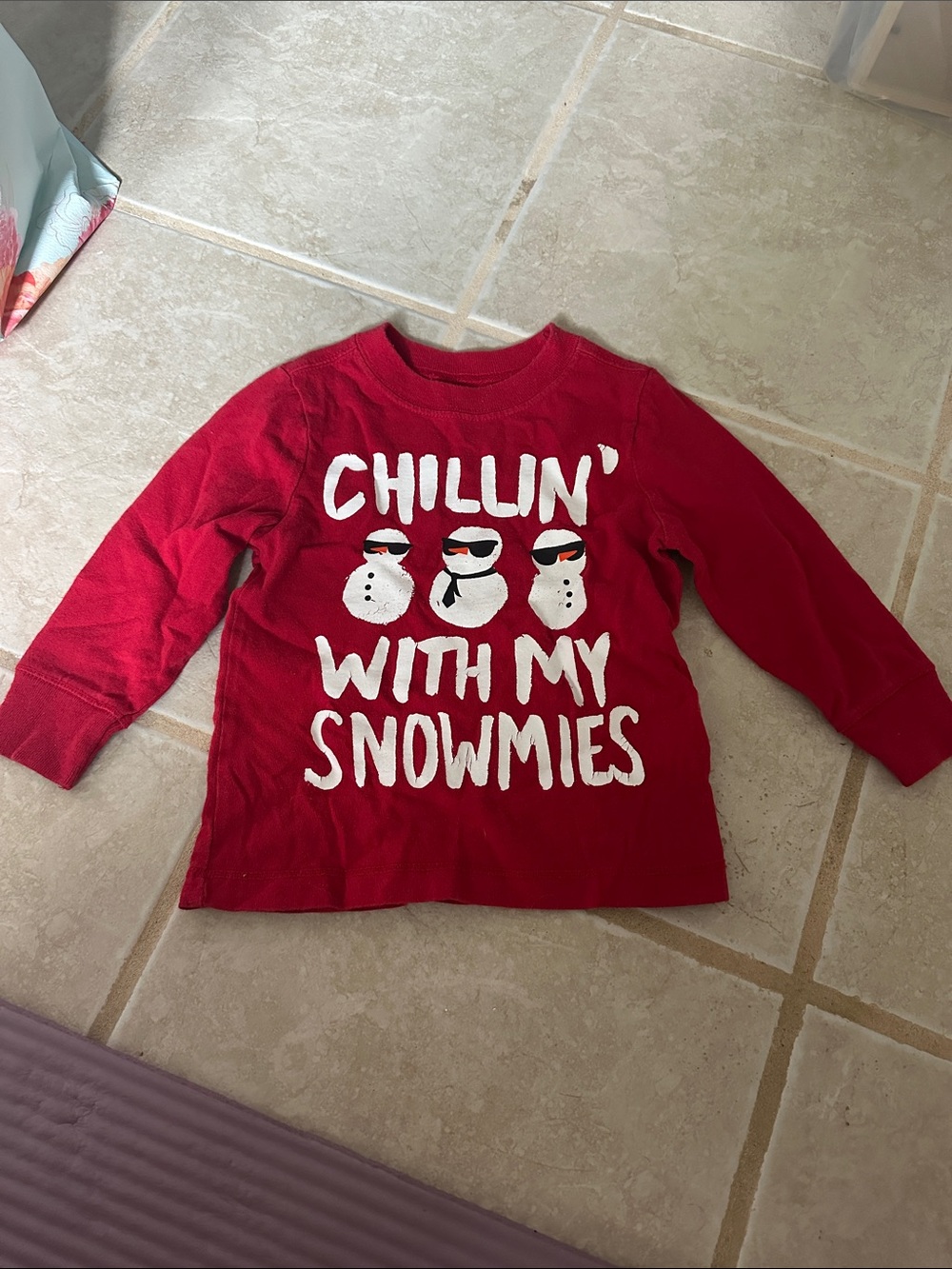 Old Navy Kids Winter Graphic Tshirt